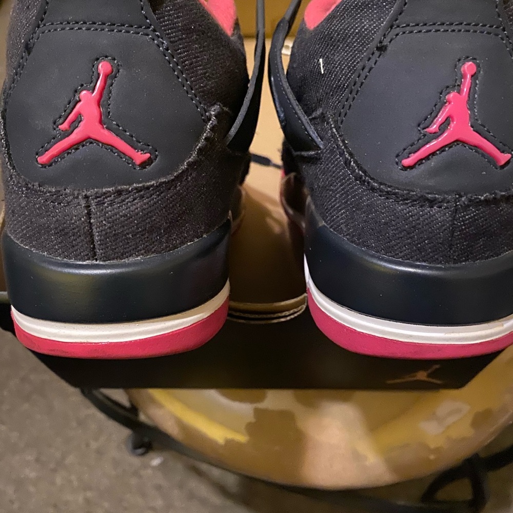Custom design dark blue Jean Jordan’s with hot pink design